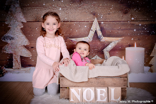 photographe studio séance photos portrait enfant déco noël