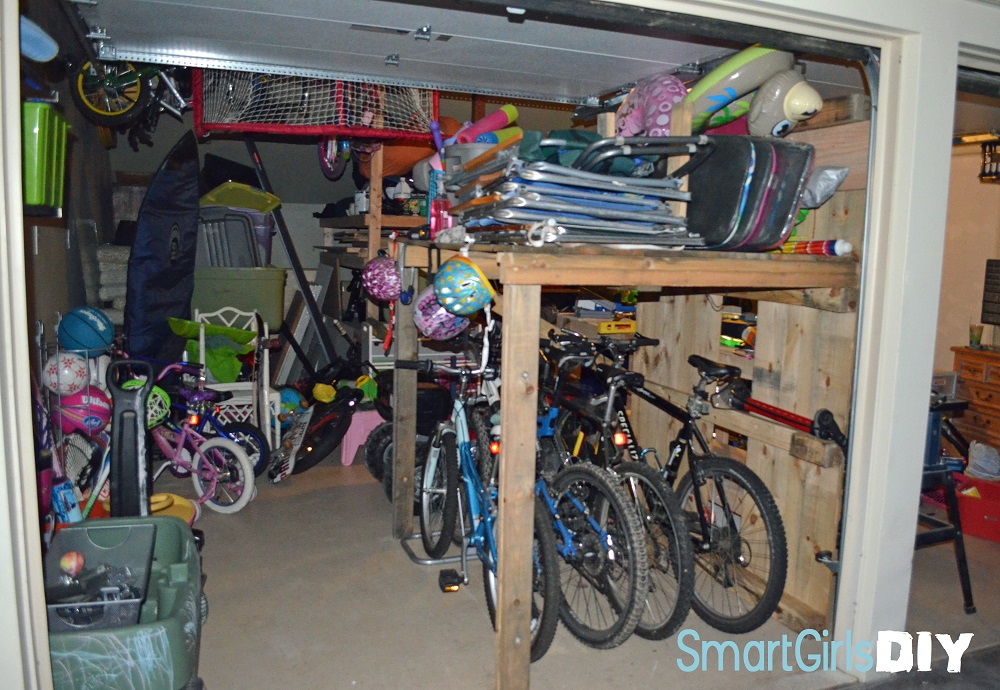 garage door storage ideas Garage Idea Storage Pallets | 1000 x 690
