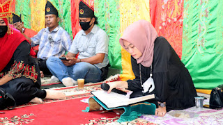 RITUAL ADAT TOLAK BALA BAKAUA - IKSB SANGGAU