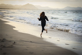 correr por la playa sunday time chicanddeco