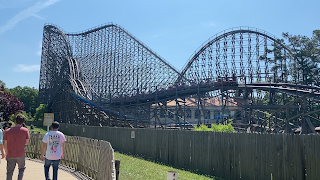 El Toro Wooden Roller Coaster From Zumanjaro Queue Line Six Flags Great Adventure