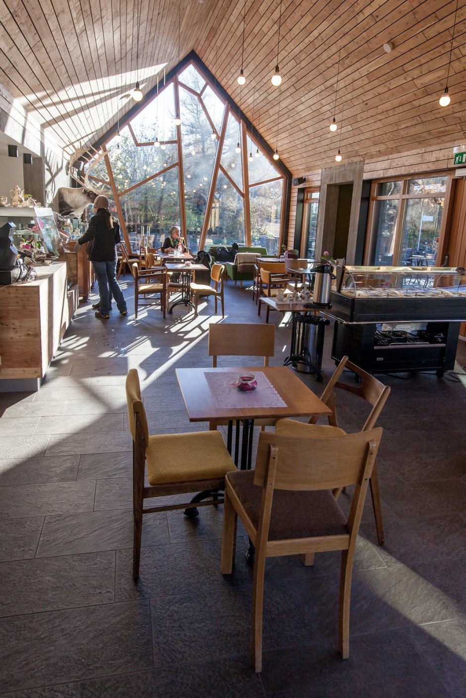 Simple and comfortable table and chair wooden cafe