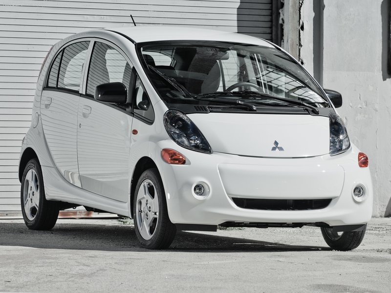 2012 Mitsubishi i-MiEV US Editions