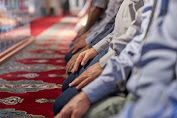 Berikut Ini Tata Cara Shalat 5 Waktu Lengkap Sesuai Ajaran Islam