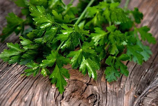 parsley, cara cantik semulajadi, sayur cantikkan kulit, way to get beautiful skin