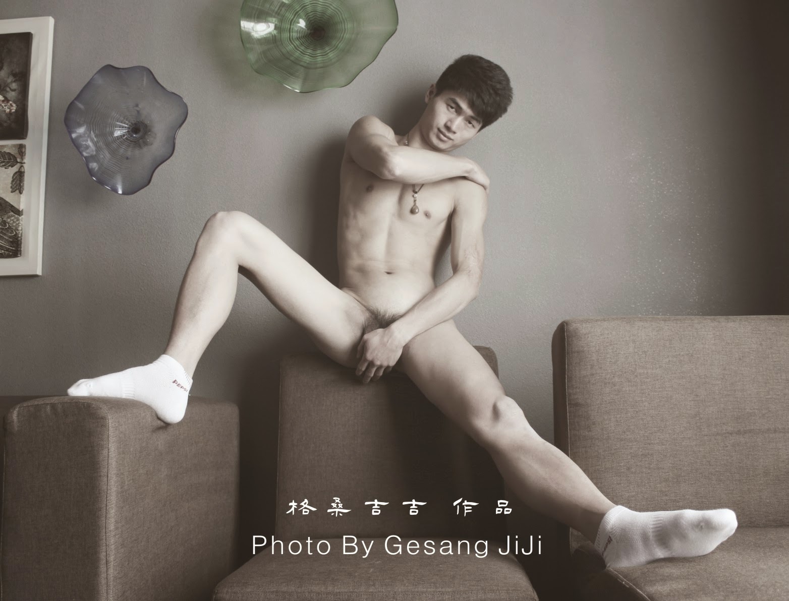 http://gayasiancollection.com/only-asian-boys-photos-from-jiji/