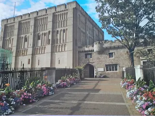 the beautiful 11th century norman castle of norwich, england