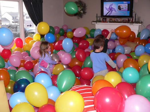 Balloon Room1