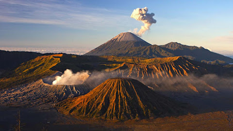 Cara Cerdas Panduan Lengkap Wisata Ke Gunung Bromo Jawa Timur Menggunakan Bus | Kereta Api | Pesawat Udara | Kendaraan Pribadi