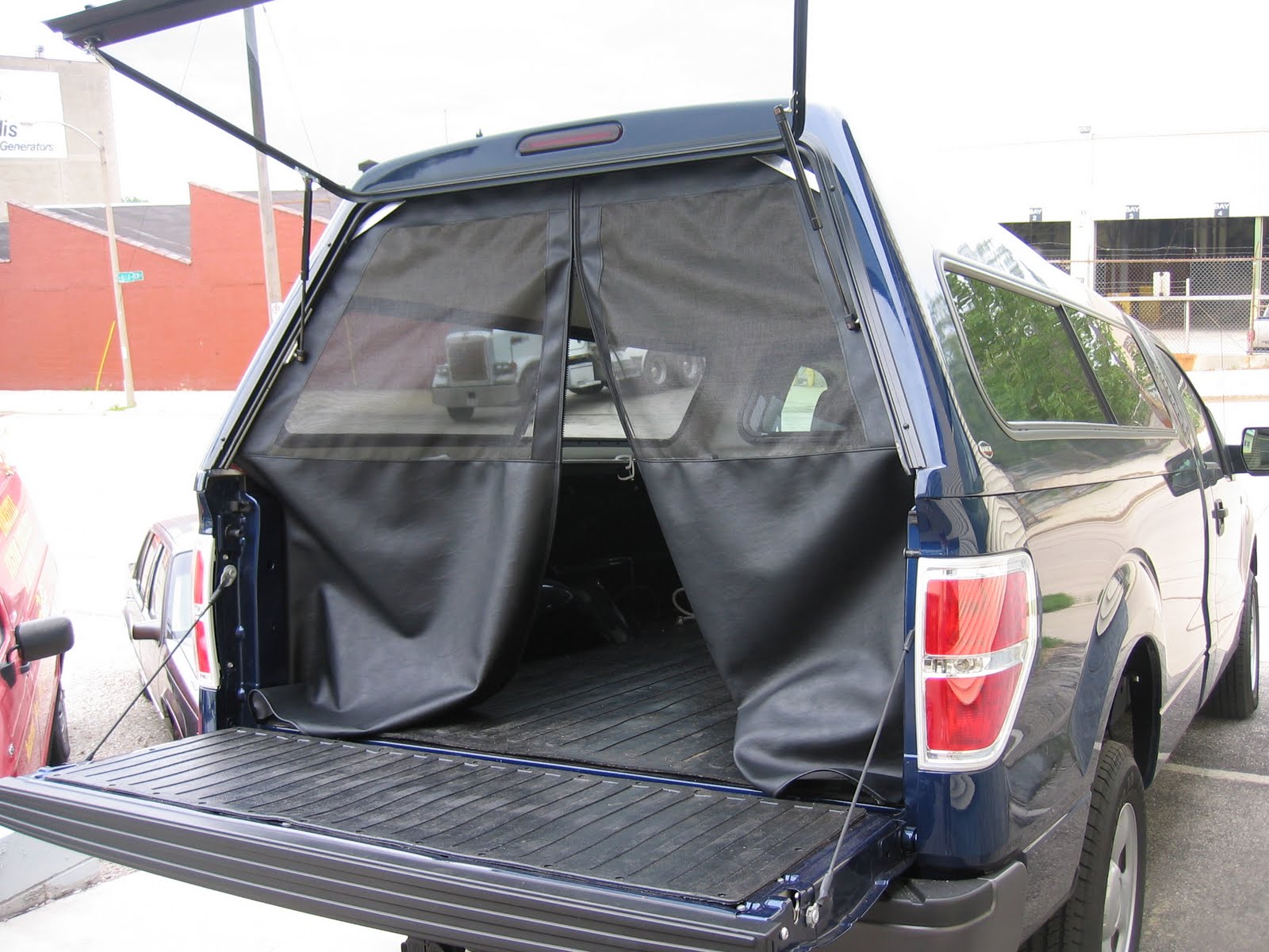 Best Truck Awnings - (Vehicle Awning Reviews and Guide 2020)