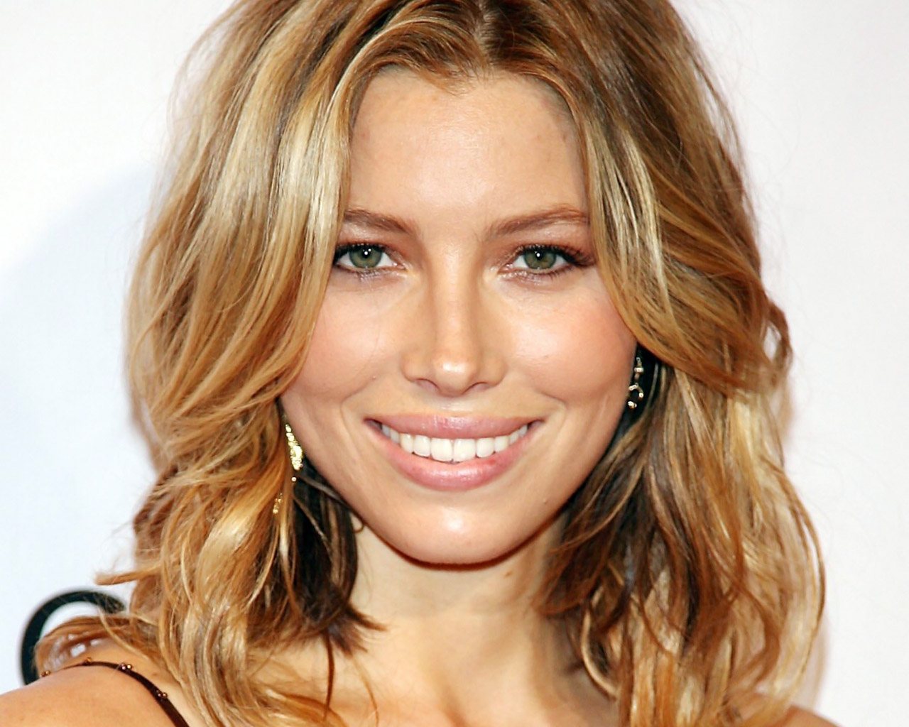 Simone Bacciocchi: Jessica Biel Hairstyles