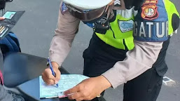 Viral Slogan "Bukittilang" Setelah Polisi di Bukittinggi Minta Uang Tilang Tak Masuk Akal ke Pengendara