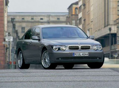 BMW-760i-Front-Angle-View
