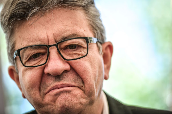 [VIDEO] - « Tract d’extrême droite ! » : La France insoumise ne digère pas la une du Point sur Mélenchon