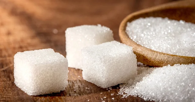 طريقة عمل مكعبات السكر المميزة بالمنزل بطريقة سهلة بثلاث مكونات فقط