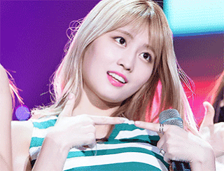 Momo (Twice)