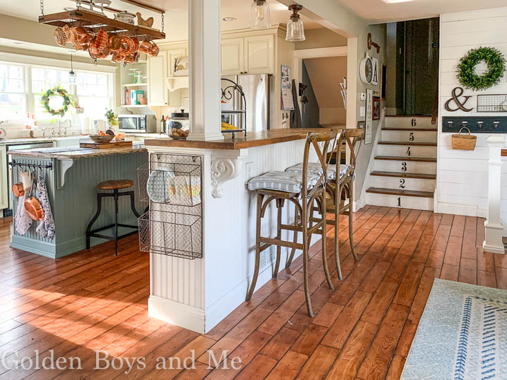 Farmhouse style kitchen in split level home with open floor plan - www.goldenboysandme.com