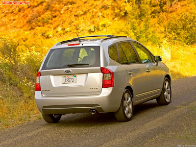 2007 Kia Rondo