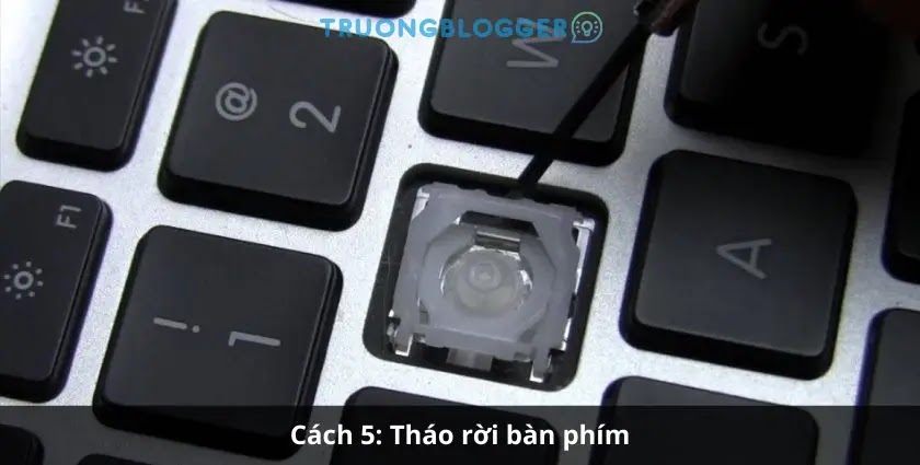 Hướng dẫn cách tự vệ sinh bàn phím máy tính đơn giản tại nhà