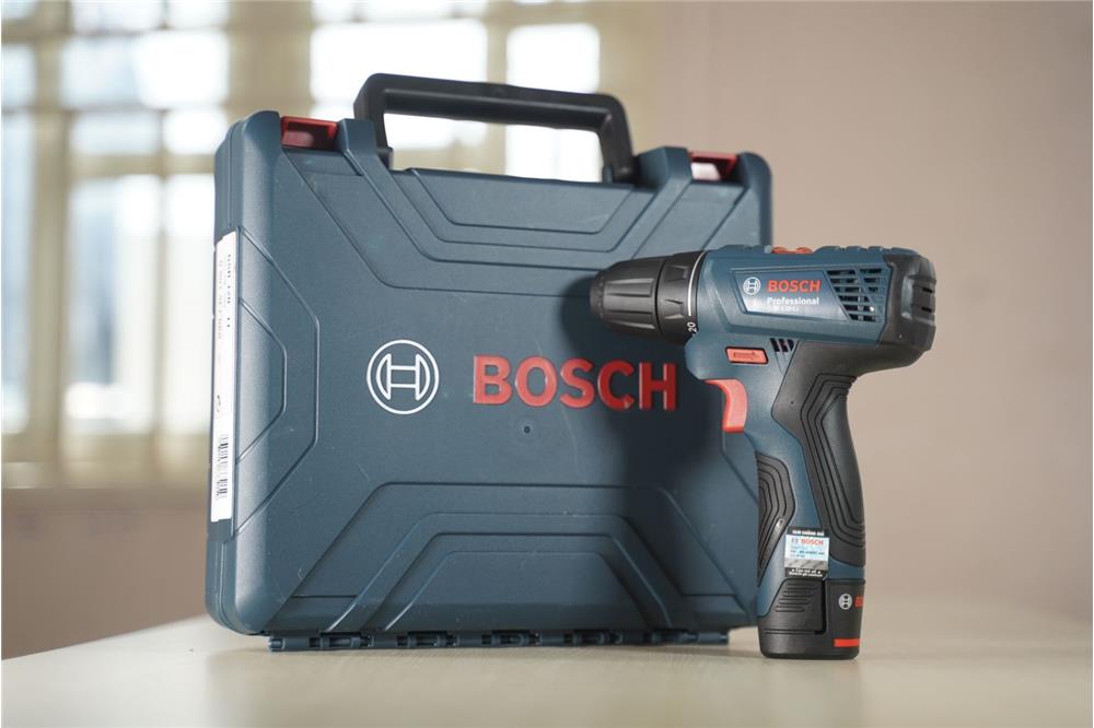 Máy khoan pin Bosch GSB 12V-30