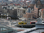 Amsterdam has a new viewpoint. Here you see the city from the sky lounge of . (gf )