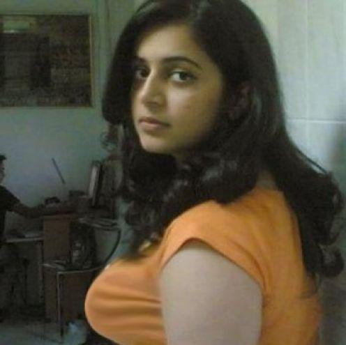 Sexy Images on Awsome Girls From World  Hot Lahori Girl Pic