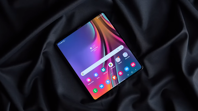 Samsung Galaxy Z Fold 4 Review