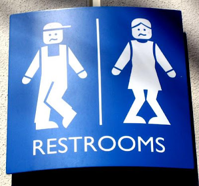 Funny Pictures,Rest Room Signs All Over The World