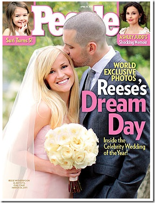 Her pink wedding dress was designed by Monique Lhuillier that flaunted a