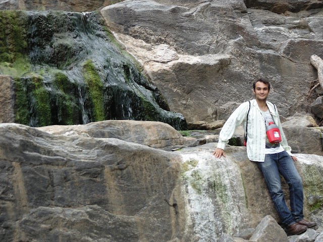 ANÁLISE E CARACTERIZAÇÃO DO RIACHO SALGADINHO E DA CACHOEIRA DO "POÇO ESCURO" (por Fábio Santos)