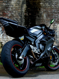 Yamaha R6 Bike