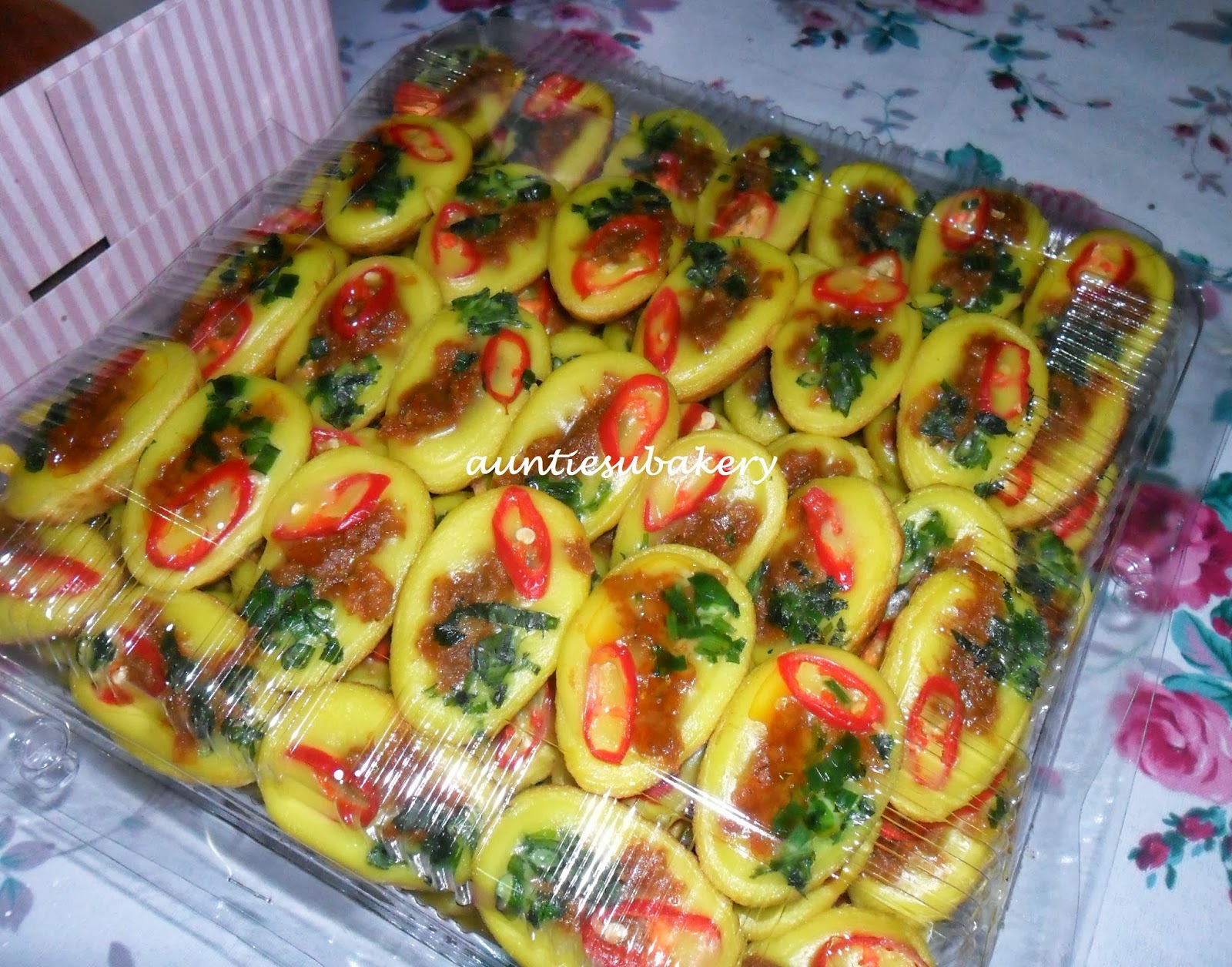 AUNTIESU BAKERY: Senarai kuih-muih dan harga