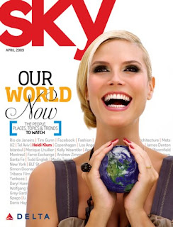 Heidi Klum Smiles On The Sky