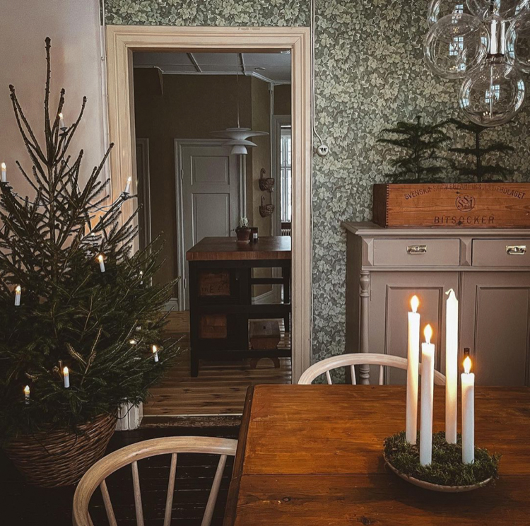 Maja's Cosy Swedish Home All Decked out for Christmas!