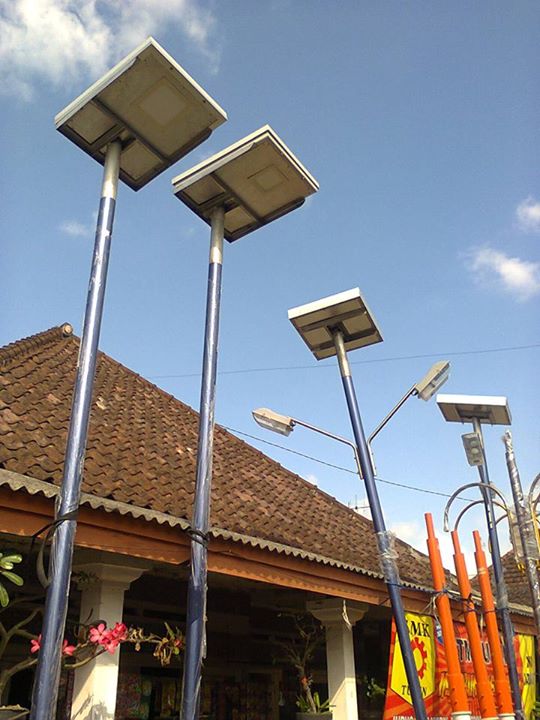 Supplier Tiang Lampu  LED PJU Penerangan Jalan  Solar  Cell 