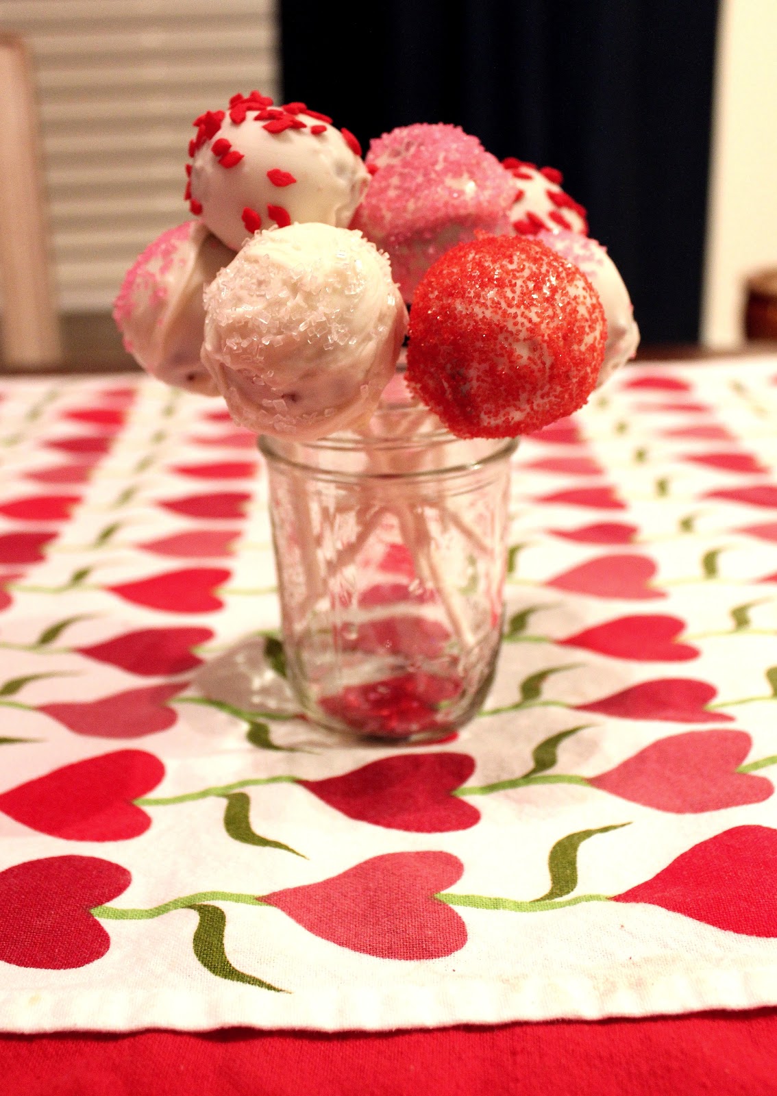 Food For The Fresh: Red Velvet Cake Pops