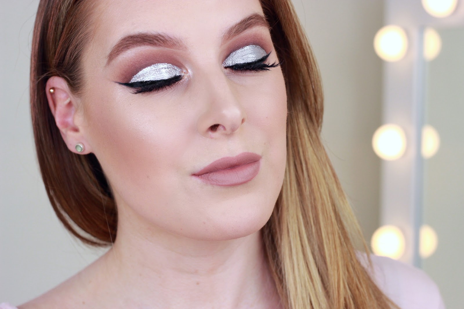 Silver Glitter Cut Crease Eyeshadow Tutorial Zoe Mountford