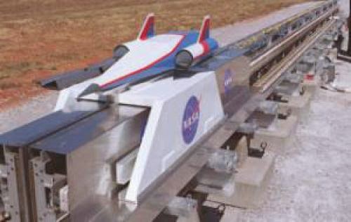 Railway To Space Launch System