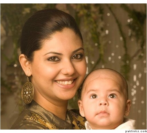 sunita with her son