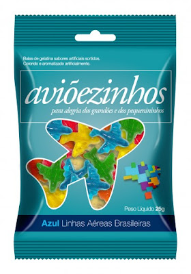 Balas de gelatina da Azul Linhas Aéreas em forma de avião