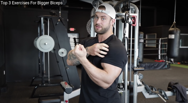 Cris Bumstead tips training for big biceps