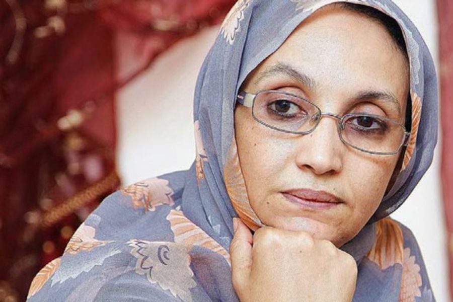 البوليساريو تلتزم الصمت بعد رفض إسبانيا تجديد بطاقة إقامة أميناتو حيدر