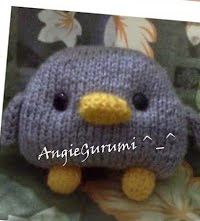 http://angiegurumi.blogspot.com.es/2012/05/amigurumi-pajarito-en-agujas-knit-bird.html