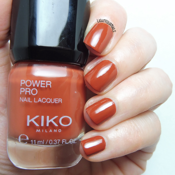 Smalto color caramello Kiko Power Pro 117 Brick On Trend caramel creme nail polish #kikonails #kikocosmetics #kikotrendsetter #lightyournails