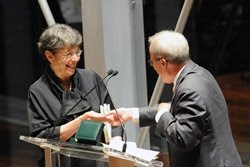 Mary Ann Hoberman, being appointed Children’s Poet Laureate (Photo: Gerber+Scarpelli) 