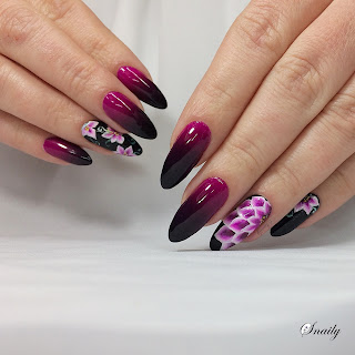 http://snaily-nails.blogspot.com/2018/01/amarantowy-ogrod.html