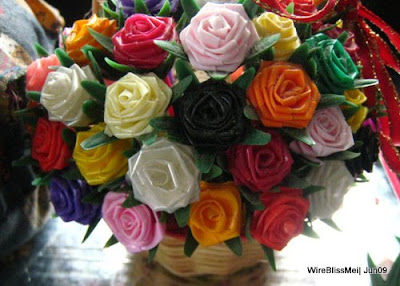 roses project with plastic straws