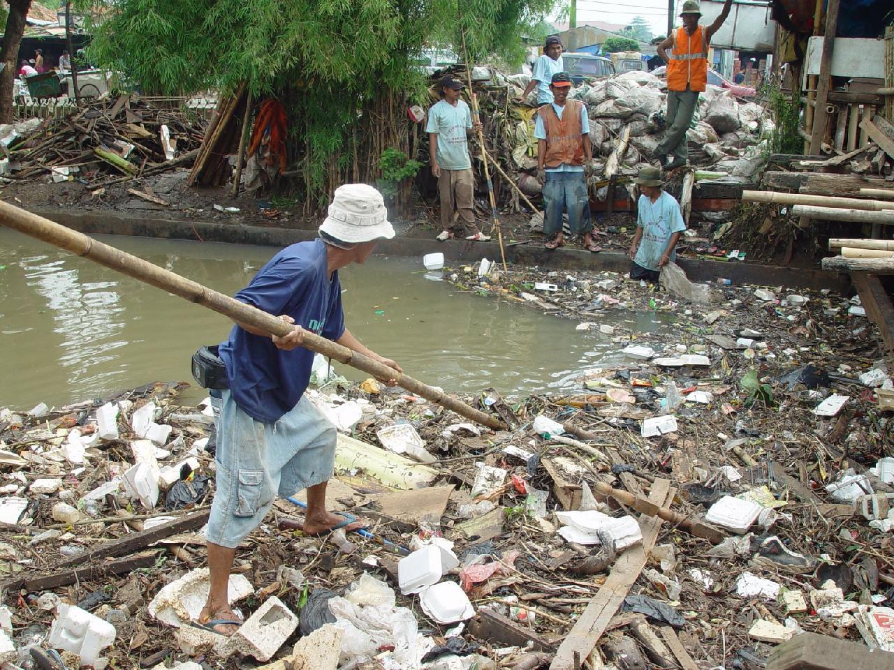 Geografi: Pencemaran Sungai