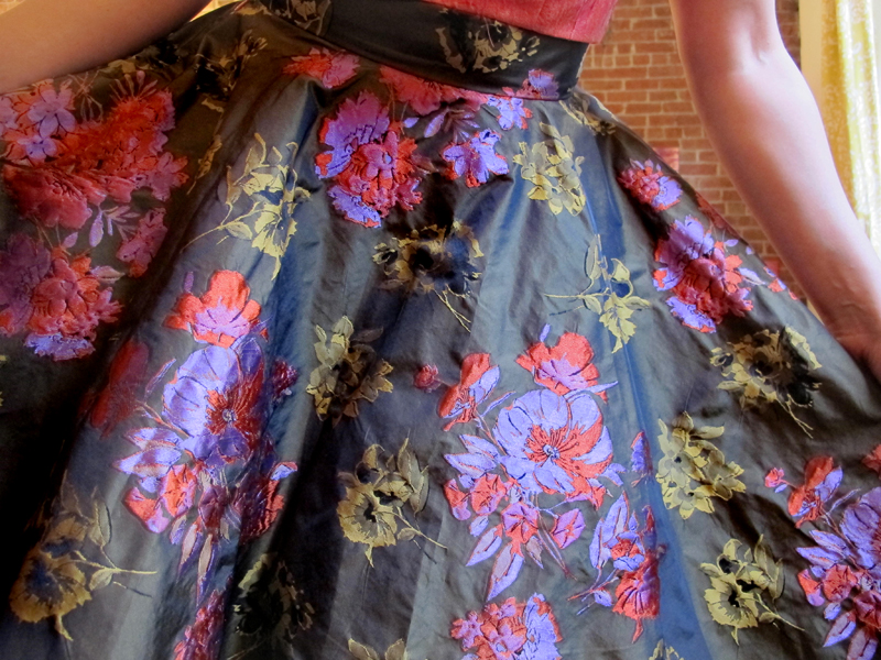 oonaballoona | silk brocade skirt and crop top | mood fabrics | zac posen