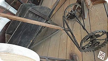 hand-mower